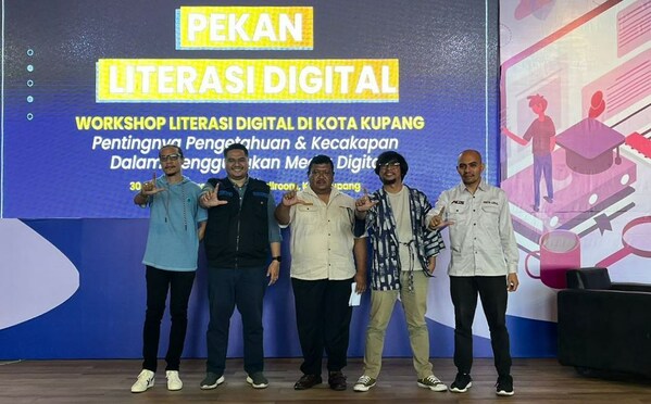 KEMENKOMINFO GELAR PEKAN LITERASI DIGITAL UNTUK RATUSAN WARGA KUPANG